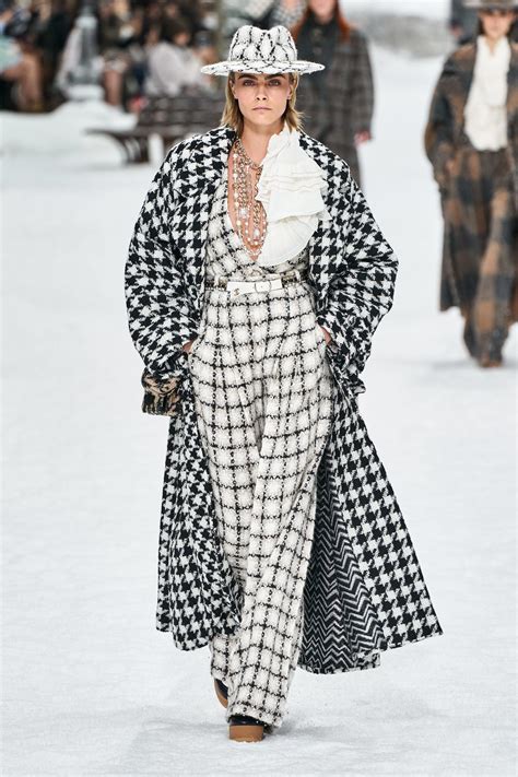 chanel kalender 2019|Chanel dresses for women.